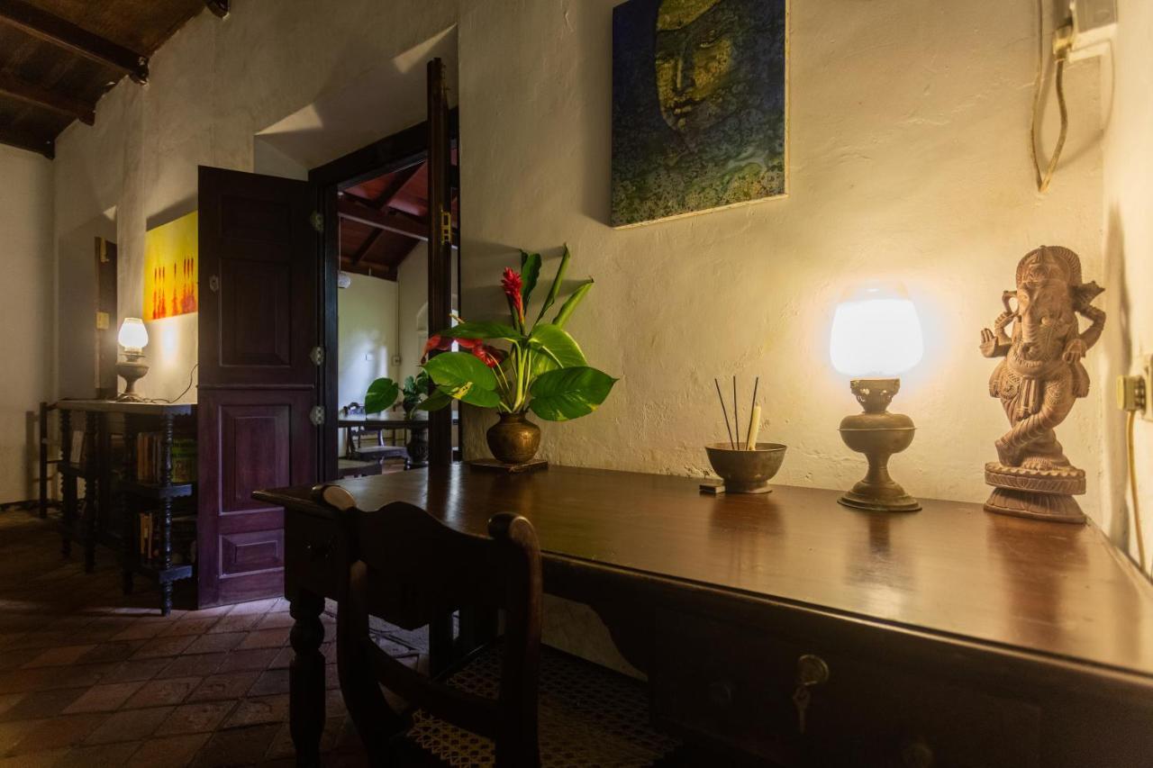Secret Garden Villa - Унаватуна Экстерьер фото